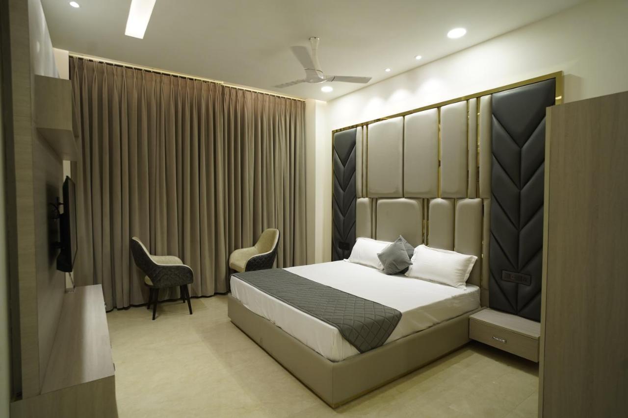 Ovel Hotel Ludhiana Room photo